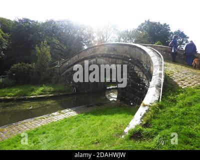 British Canal System -branche Glasson du canal de Lancaster, Angleterre, Royaume-Uni ------- Glasson Top 1er pont, en septembre 2020. - Banque D'Images