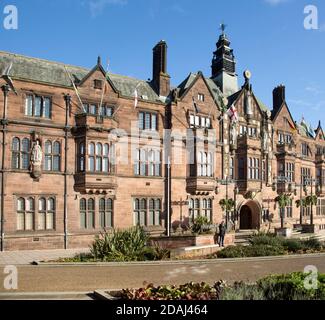 Le bâtiment de la Maison du Conseil a ouvert ses portes en 1917, architecture du XXe siècle de style Tudor, à Coventry, en Angleterre, au Royaume-Uni Banque D'Images