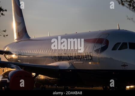 Avions de British Airways reliés à la terre à l'aéroport international de Bournemouth Banque D'Images