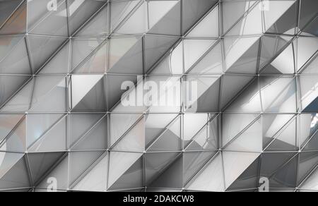 Motif géométrique blanc et gris à fond carré et triangle.Résumé texturé arrière-plan polygonal.rendu 3d Banque D'Images