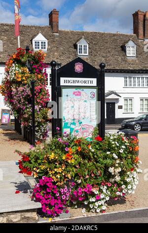 Plan de la ville dans le 17ème siècle Market place, Highworth, Wiltshire, Angleterre, Royaume-Uni Banque D'Images