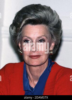 Actrice, Dina Merrill, à San Francisco, 1986 Banque D'Images