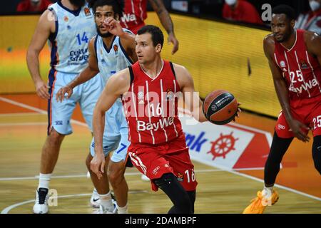 Munich, Allemagne. 13 novembre 2020. Paul ZIPSER (FCB) sur la balle. Action. Basketball EuroLeague/8e jour de match. FC Bayern Munich-Valencia basket Club le 13 novembre 2020, AUDIDM E. | usage dans le monde crédit: dpa/Alamy Live News Banque D'Images