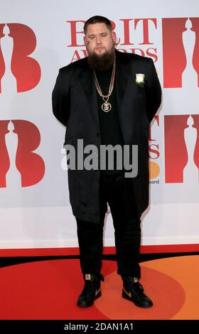 RAG'n'Bone Man participe aux BRIT Awards 2018 qui se sont déroulés à l'O2 Arena le 21 février 2018 à Londres, en Angleterre. Banque D'Images