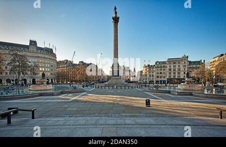 GRANDE-BRETAGNE / Angleterre / Cité de Westminster / Londres / vue panoramique de la place Trafalgar Square . Banque D'Images