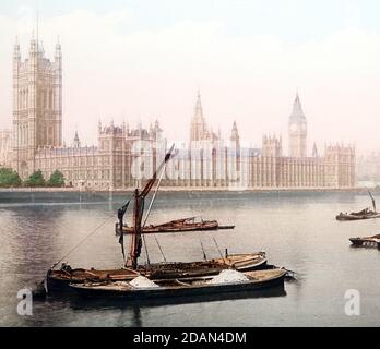 Barge de voile Thames, chambres du Parlement, Londres, début des années 1900 Banque D'Images