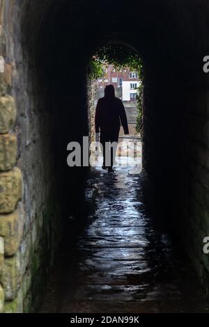 Tunnel hurlant (tunnel Dracula) Whitby, North Yorkshire, Royaume-Uni Banque D'Images
