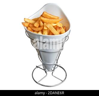 Pommes de terre frites ou belges fraîches servies dans un cône de porc. Isolé avec un masque Banque D'Images