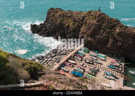 Vue panoramique sur le port de Framura, une petite ville près de la Spezia, Ligurie, Italie Banque D'Images