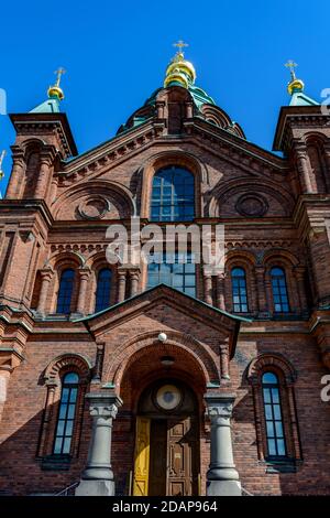 Côté gauche de la cathédrale d'Uspenski en Finlande. Banque D'Images