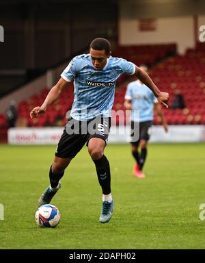 WALSALL, ANGLETERRE. 14 NOVEMBRE.Shaun Hobson de Southend s'est Uni en action pendant le match de la Ligue 2 de pari de Sky entre Walsall et Southend Unis au stade de Banks, Walsall, samedi 14 novembre 2020. (Crédit : James HolyOak | MI News) crédit : MI News & Sport /Alay Live News Banque D'Images