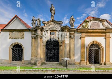 Le 18e cent., chapelles funéraires baroques. Ville de Jelenia Gora, (ger.: Hirschberg im Riesengebirge), province de Basse-Silésie, Pologne. Banque D'Images