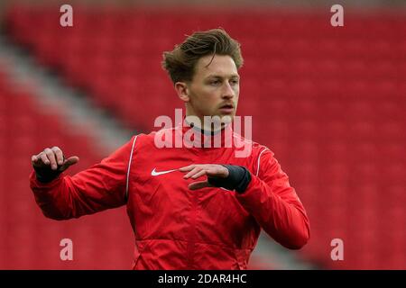 Denver Hume #33 de Sunderland pendant l'échauffement avant-match Banque D'Images