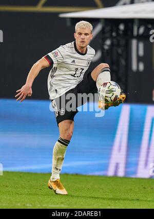 Leipzig, Allemagne. 14 novembre 2020. Philipp MAX, DFB 13 dans le match ALLEMAGNE - UKRAINE Ligue des Nations de l'UEFA, équipe nationale allemande de football, DFB , saison 2020/2021 à Leipzig, Allemagne, 14 novembre 2020 © Peter Schatz / Alay Live News important: Les règlements DFB interdisent toute utilisation de photographies comme séquences d'images et/ou quasi-vidéo. Credit: Peter Schatz/Alay Live News Banque D'Images