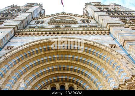 Vue sur la cathédrale Saint-Paul, Londres, Royaume-Uni Banque D'Images