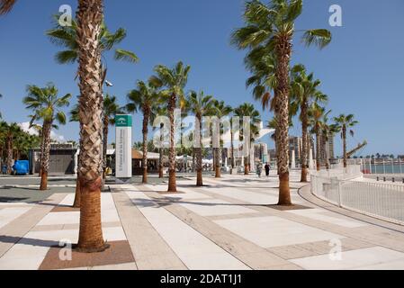 Paseo del Muelle Uno à Malaga, Espagne Banque D'Images