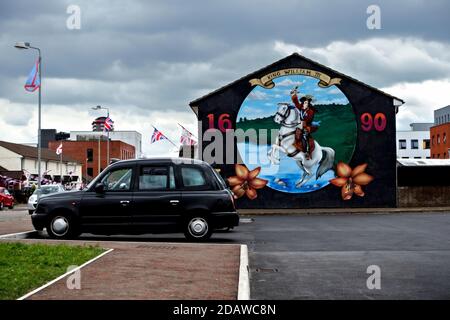 Peintures murales de la politique européenne de défense de l'Ulster. Belfast, Ulster (Irlande du Nord, Royaume-Uni, UK, Europe Banque D'Images