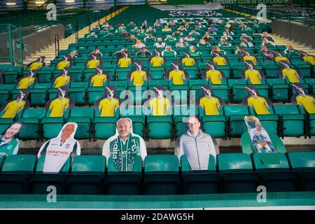 Easter Road, Édimbourg, Royaume-Uni. 15 novembre 2020. Scottish League Cup football, Hibernian versus Dundee FC; kangourous parmi les fake fan images crédit: Action plus Sports/Alamy Live News Banque D'Images