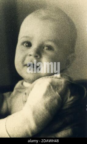 Studio portrait de bébé, vers les années 1930, Allemagne Banque D'Images