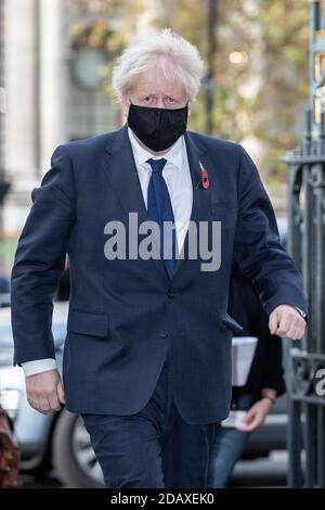 Photo du dossier datée du 11/11/20 du Premier ministre Boris Johnson, qui a été chargé de s'auto-isoler après avoir été en contact avec une personne ayant obtenu un résultat positif pour Covid-19. Banque D'Images