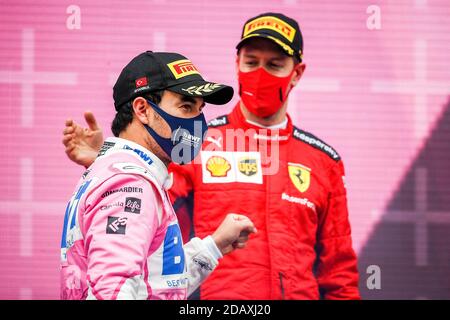 15 novembre 2020, Istanbul Park circuit, Istanbul, Formule 1 DHL Turque Grand Prix 2020, sur le podium: 2ème place pour Sergio Perez (MEX # 11), BWT Racing point F1 Team, 3ème place pour Sebastian Vettel (GER # 5 ), Scuderia Ferrari | usage dans le monde entier Banque D'Images