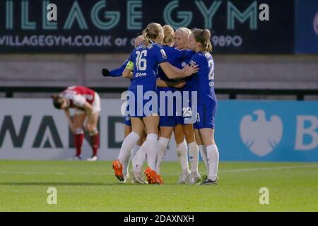 Borehamwood, Royaume-Uni. 15 novembre 2020. L'équipe de Chelsea célèbre après avoir obtenu son score lors du match de Super League féminin de la FA entre Arsenal et Chelsea à Meadow Park à Borehamwood. FEDERICO GUERRA MARANESI/SPP crédit: SPP Sport Press photo. /Alamy Live News Banque D'Images