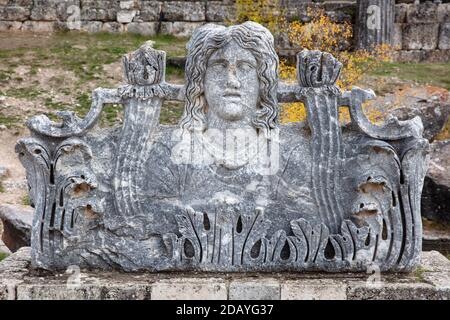 Ruines antiques de la ville d'Aizonai avec le temple de Zeus. Aizanoi ancienne ville de Cavdarhisar, Kutahya, Turquie Banque D'Images