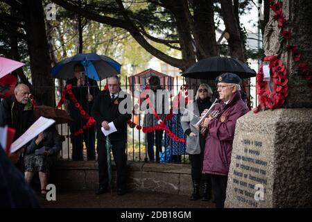 Mémorial de guerre de Brislington, Bristol, Royaume-Uni. 8 novembre 2020. Bien qu'aucune commémoration officielle n'ait eu lieu au Bristol Cenotaph situé dans le centre Banque D'Images