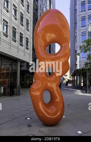 LONDRES, ROYAUME-UNI - 26 août 2016 : la sculpture OB 8 de Steven Gontarsky à Londres Banque D'Images