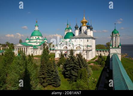 Monastère de Spaso-Yakovlevsky Dimitriev (monastère de Saint-Jacob Sauveur). Rostov Velikiy, région de Yaroslavl, cercle d'or de Russie Banque D'Images