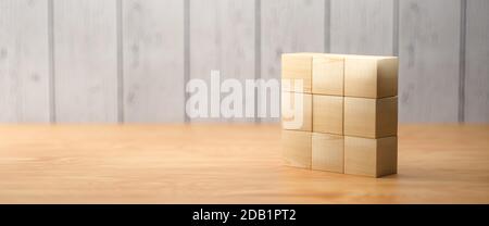 cubes en bois vides pour messages et icônes sur bois arrière-plan - illustration 3d Banque D'Images