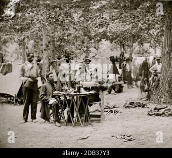 Bealeton, Virginie. Armée du Potomac mess de l'officier de la compagnie D, 93d New York Infantry. Banque D'Images