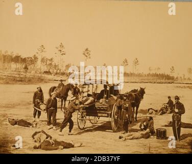 Exercice d'ambulance au quartier général de l'Armée de Potomac, près de la gare de Brandy, en Virginie, mars 1864. Banque D'Images