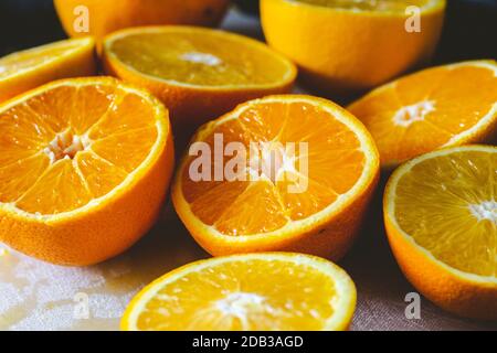 Oranges pour le jus d'orange - FOOPPIX Banque D'Images