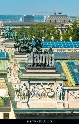 Vue du Parlement autrichien depuis le bâtiment de la Cour suprême de justice à Vienne ou l'oberlandsgericht Banque D'Images