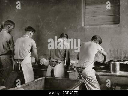 Faire du pain. École de formation de Pauls Valley. Banque D'Images