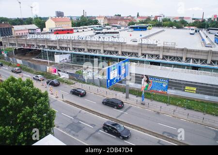 La gare routière centrale de Zvonarka est en cours de reconstruction, Brno (République tchèque), 19 juillet 2020. (CTK photo/Libor Sojka) Banque D'Images