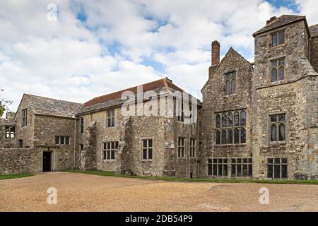 The Great Hall and Constable's Lodging, Carisbrooke Castle, Isle of Wight, Angleterre, Royaume-Uni Banque D'Images