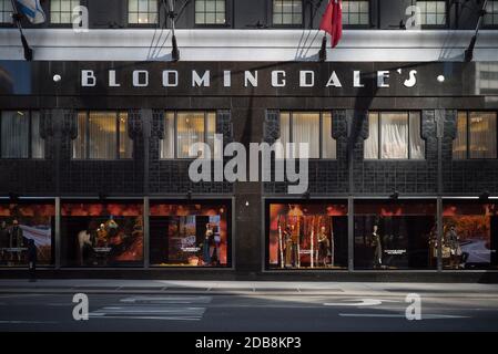 Manhattan, New York. 08 octobre 2020. Le grand magasin Bloomingdale à Lexington Avenue, dans l'angle supérieur est. Banque D'Images