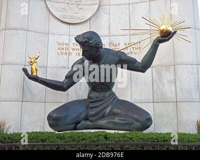 Le monument de l'Esprit de Detroit par Marshall Fredericks, Detroit, Michigan, États-Unis Banque D'Images