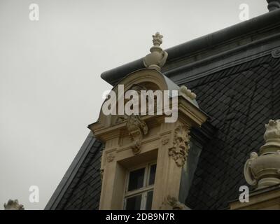 Un monument de la ville de Lviv. Les inventeurs d'une lampe à kérosène Banque D'Images