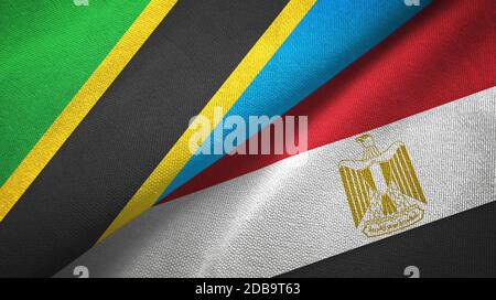 Tanzanie et Égypte deux drapeaux tissu textile Banque D'Images