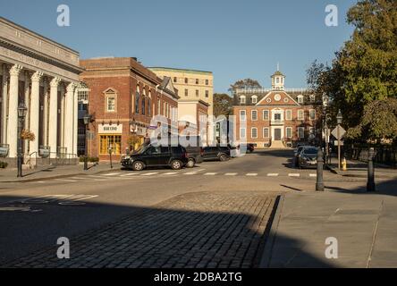 Quartier historique, Newport, Rhode Island. Comprend 250 hectares avec une collection de bâtiments du milieu du XVIIIe siècle. Au-dessus du centre-ville, il surplombe Newport. Banque D'Images