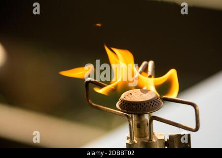 une flamme de gaz Banque D'Images