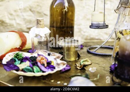 Objets pour sorcellerie, détails de superstition et de satanisme, croyance Banque D'Images