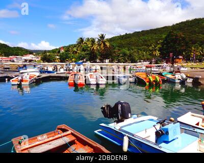 Le port de plaisance de Deshaies, Guadeloupe Banque D'Images