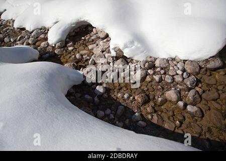 Géographie / Voyage, Allemagne, Bavière, REIT dans le Winkl, hiver sur le cours d'eau de montagne, Additional-Rights-Clearance-Info-not-available Banque D'Images