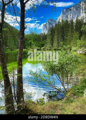 Green Lake Austria, eau de fonte dans les montagnes Banque D'Images