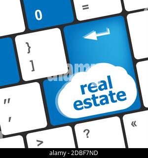 Concept immobilier. hot key sur le clavier de l'ordinateur avec des mots de l'Immobilier Banque D'Images