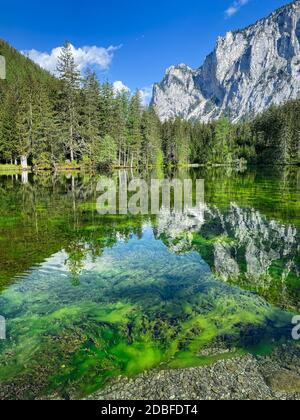 Green Lake Austria, lac temporaire avec eau de fonte en Autriche Banque D'Images